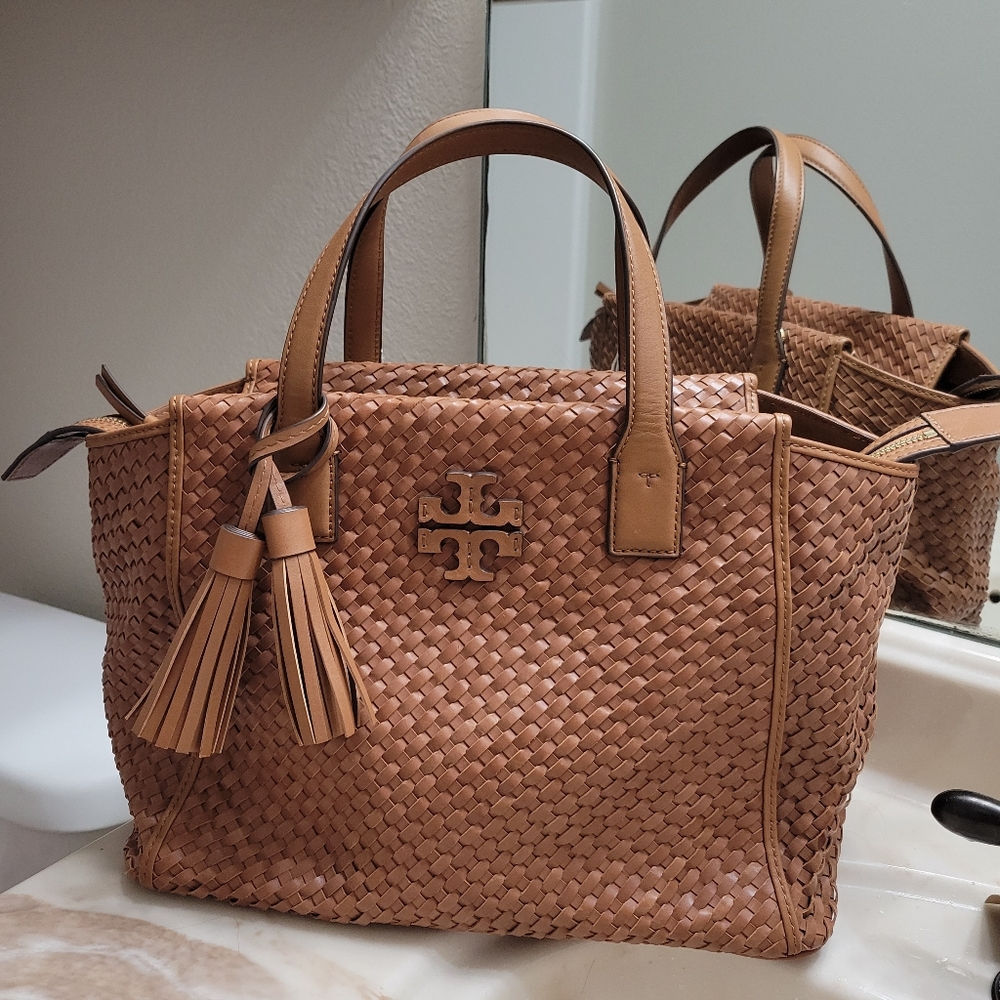 Tory Burch Thea woven satchel nwot